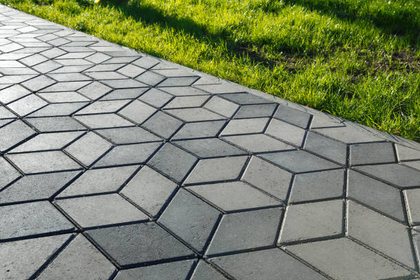 Best Affordable Driveway Paving  in Carteret, NJ